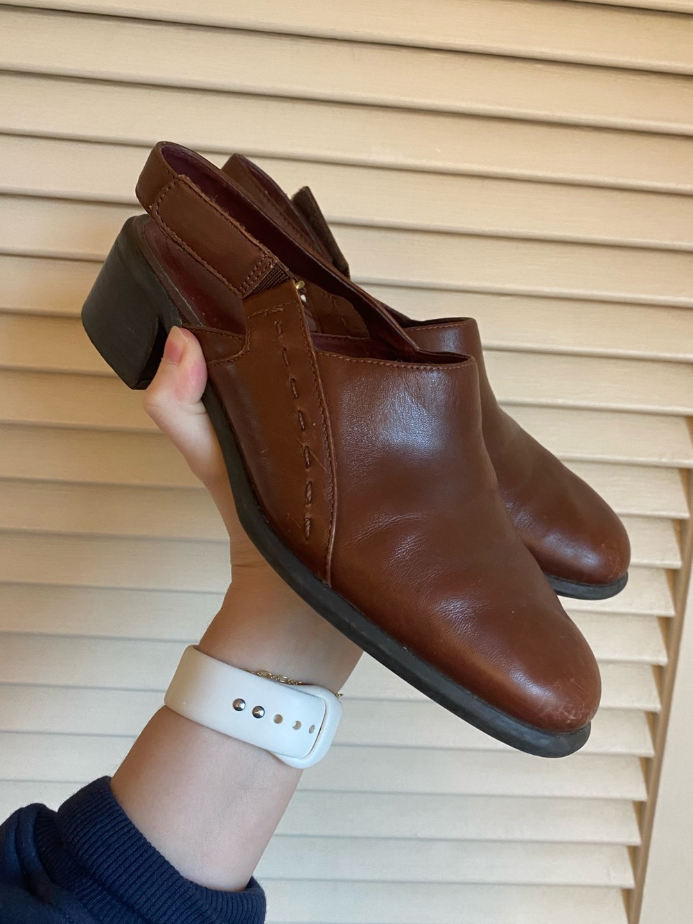 Naturalizer Burgundy Leather Slingback Mules
